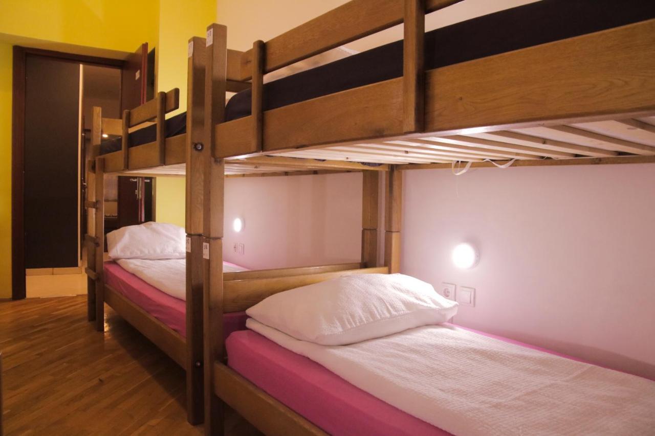 Hostel Vagabond Сараево Экстерьер фото